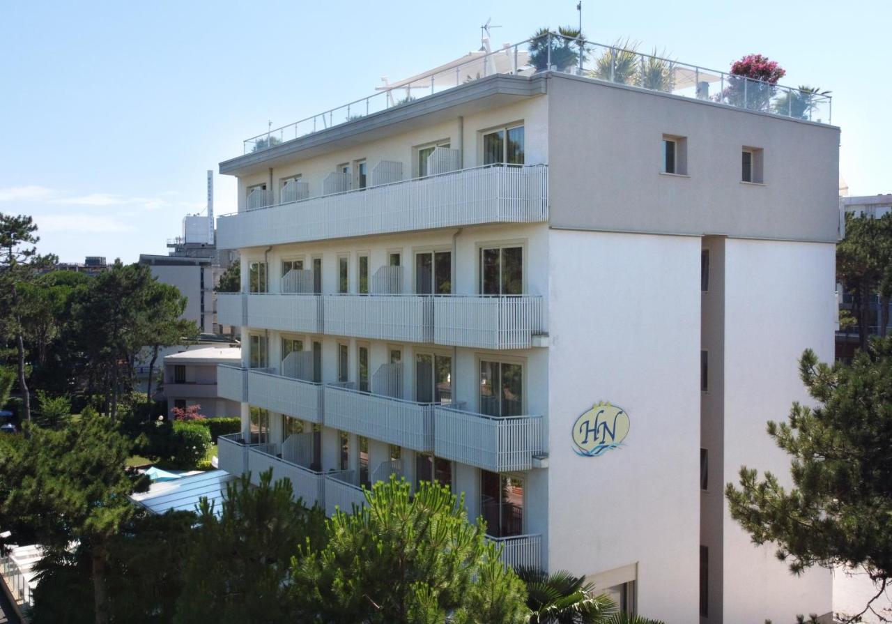 Hotel Meuble Nazionale Lignano Sabbiadoro Dış mekan fotoğraf