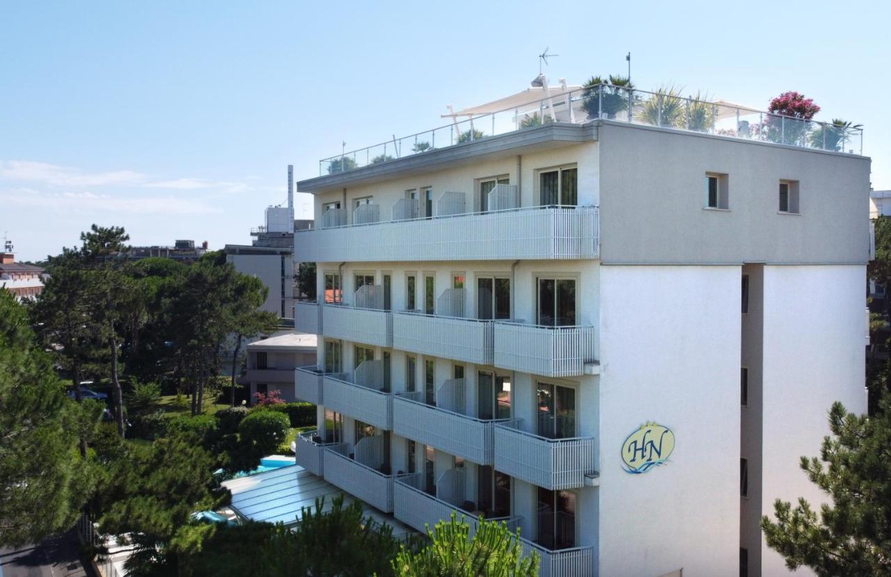 Hotel Meuble Nazionale Lignano Sabbiadoro Dış mekan fotoğraf