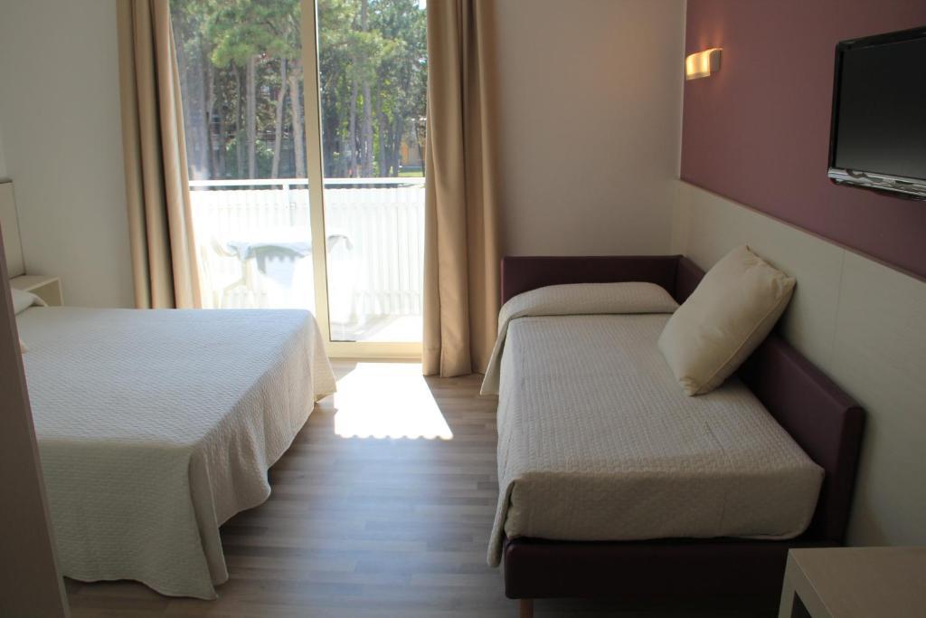 Hotel Meuble Nazionale Lignano Sabbiadoro Oda fotoğraf